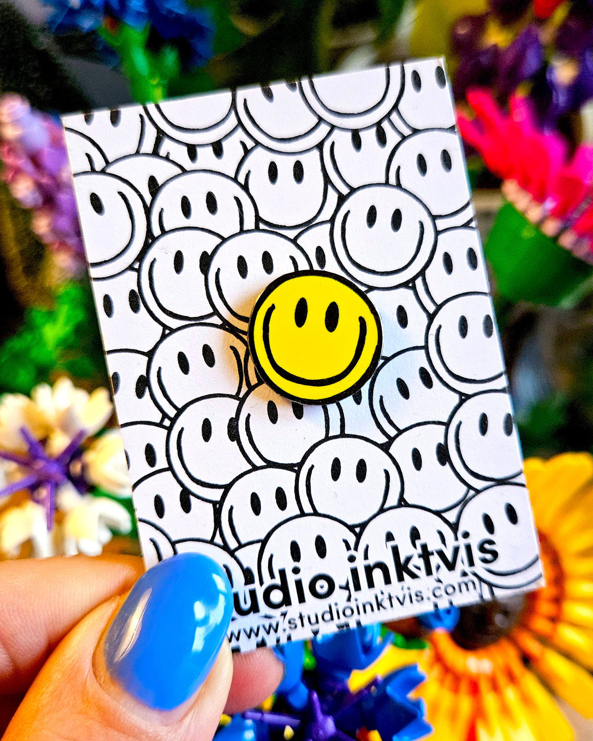 Smiley_pin_geel_Studio_Inktvis