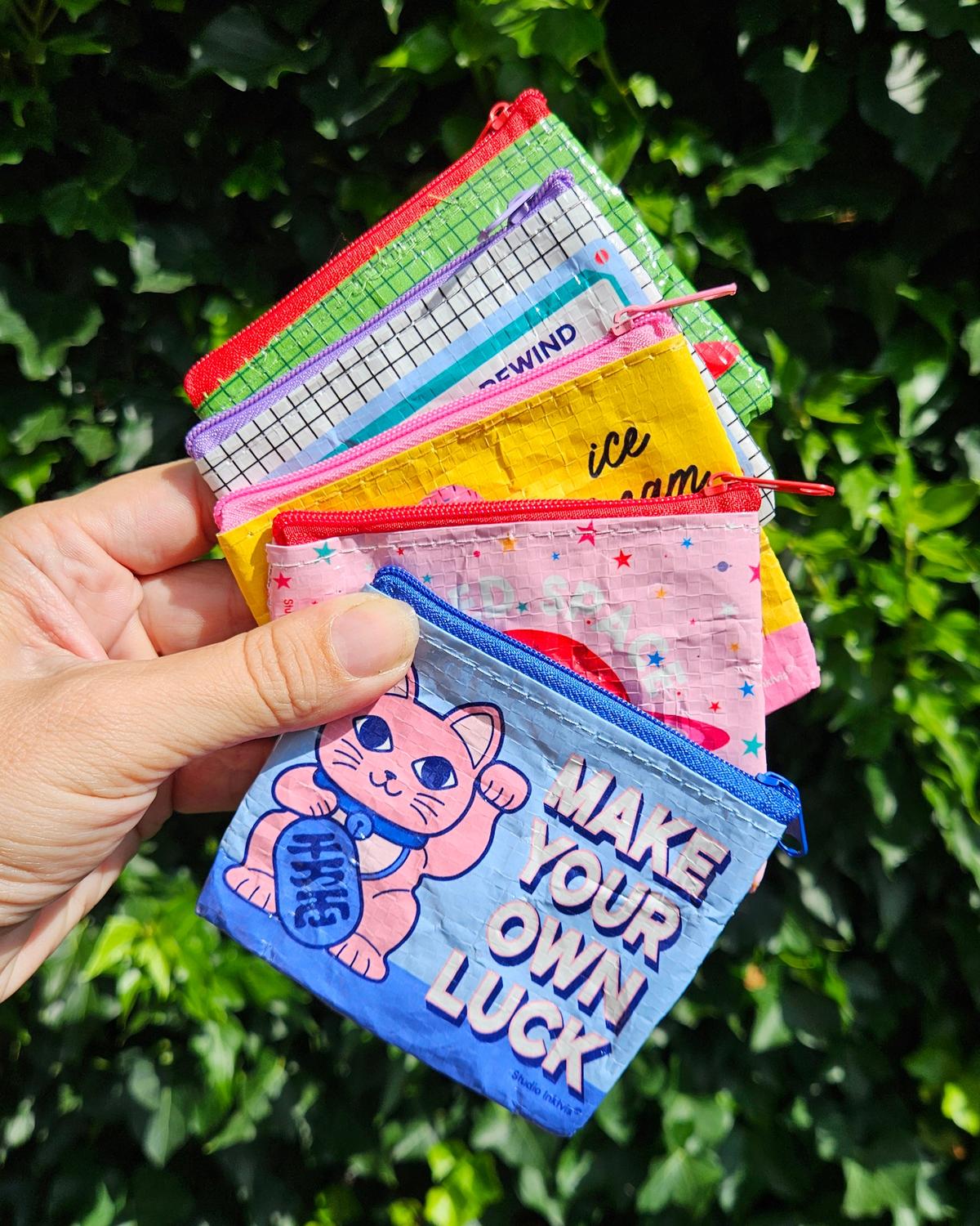 Mini portemonnee Maneki Neko Make your own luck van gerecycled plastic-Portemonnee-Fun-Studio Inktvis