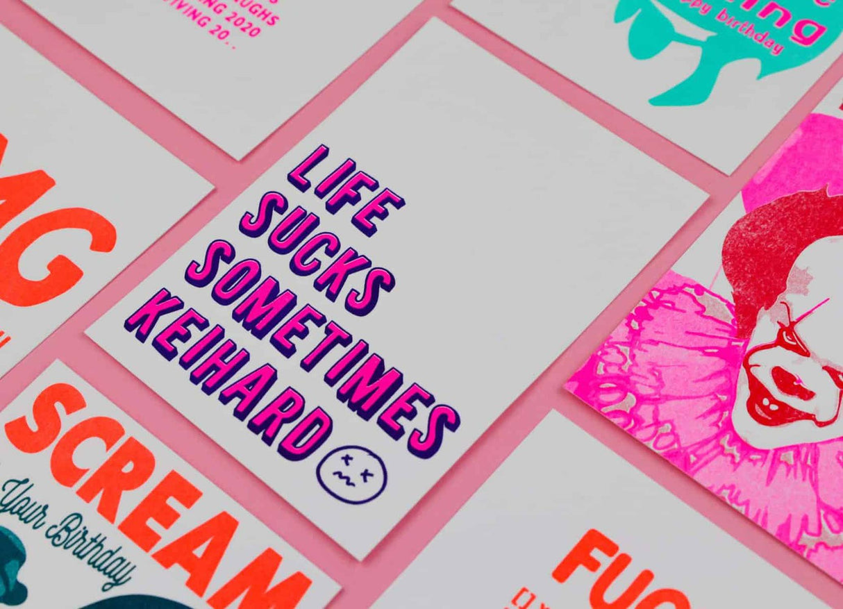 Riso print Life sucks sometimes keihard-Ansichtkaarten-Fun Riso-Studio Inktvis