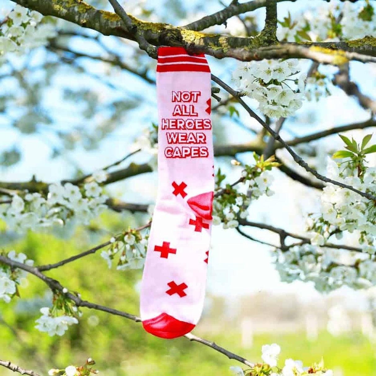 Sokken Not all heroes wear capes 42-46 roze-Studio Inktvis-Studio Inktvis