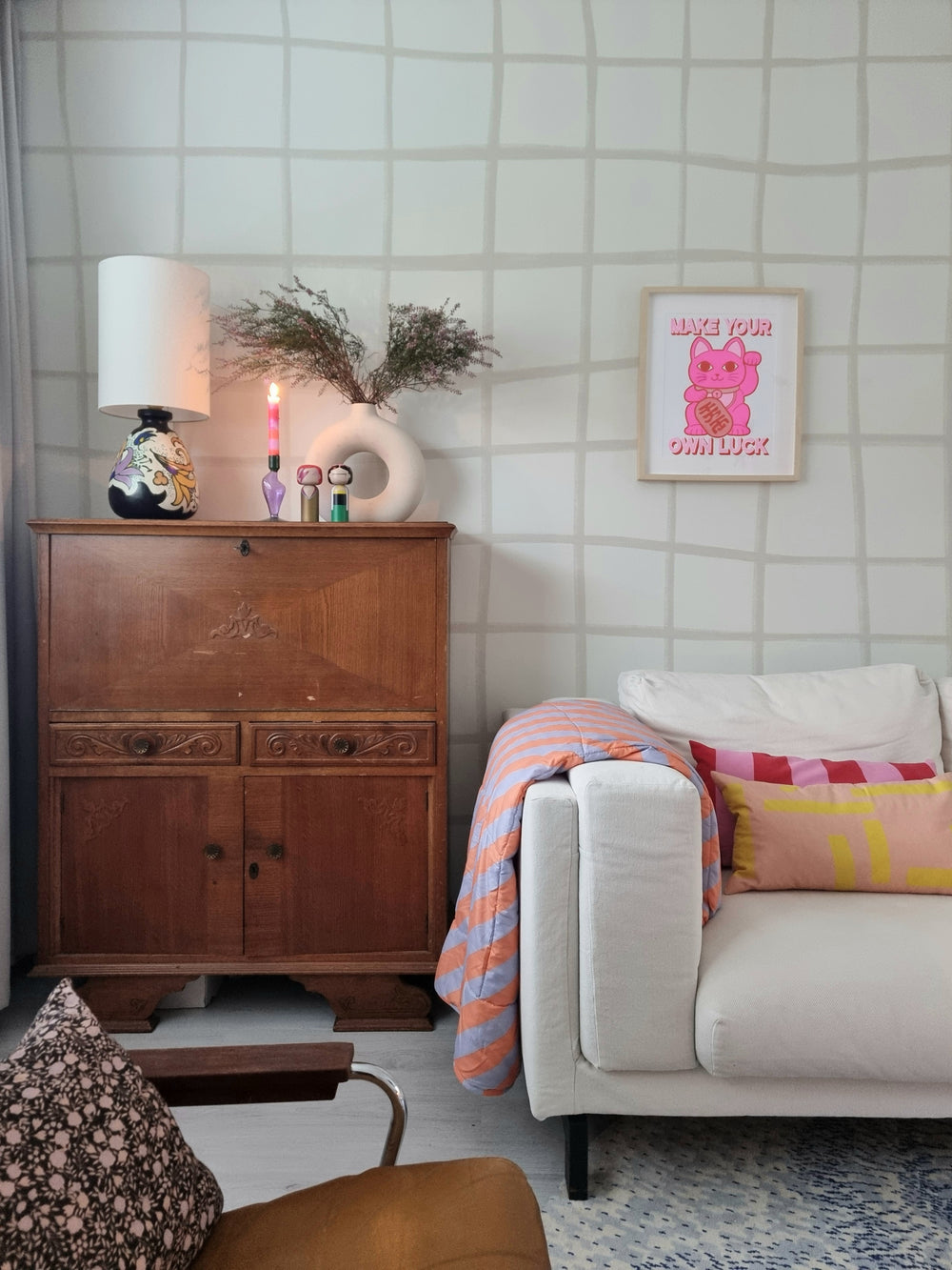 Riso poster A3 Maneki Neko neon roze rood-Studio Inktvis-Studio Inktvis 