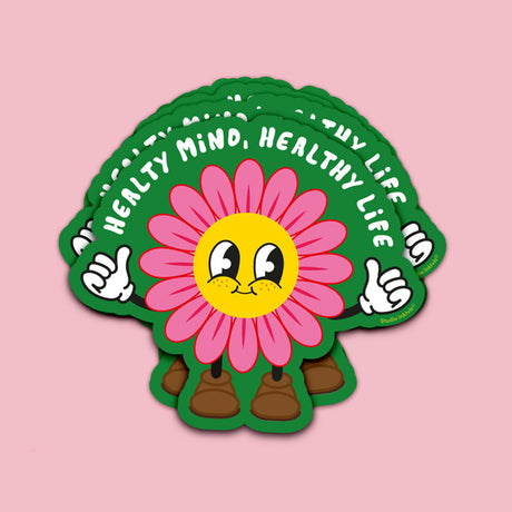 Vaatwasbestendige sticker met lachende roze bloem, retro stijl en de tekst Healthy Mind, Healthy Life op groene achtergrond.